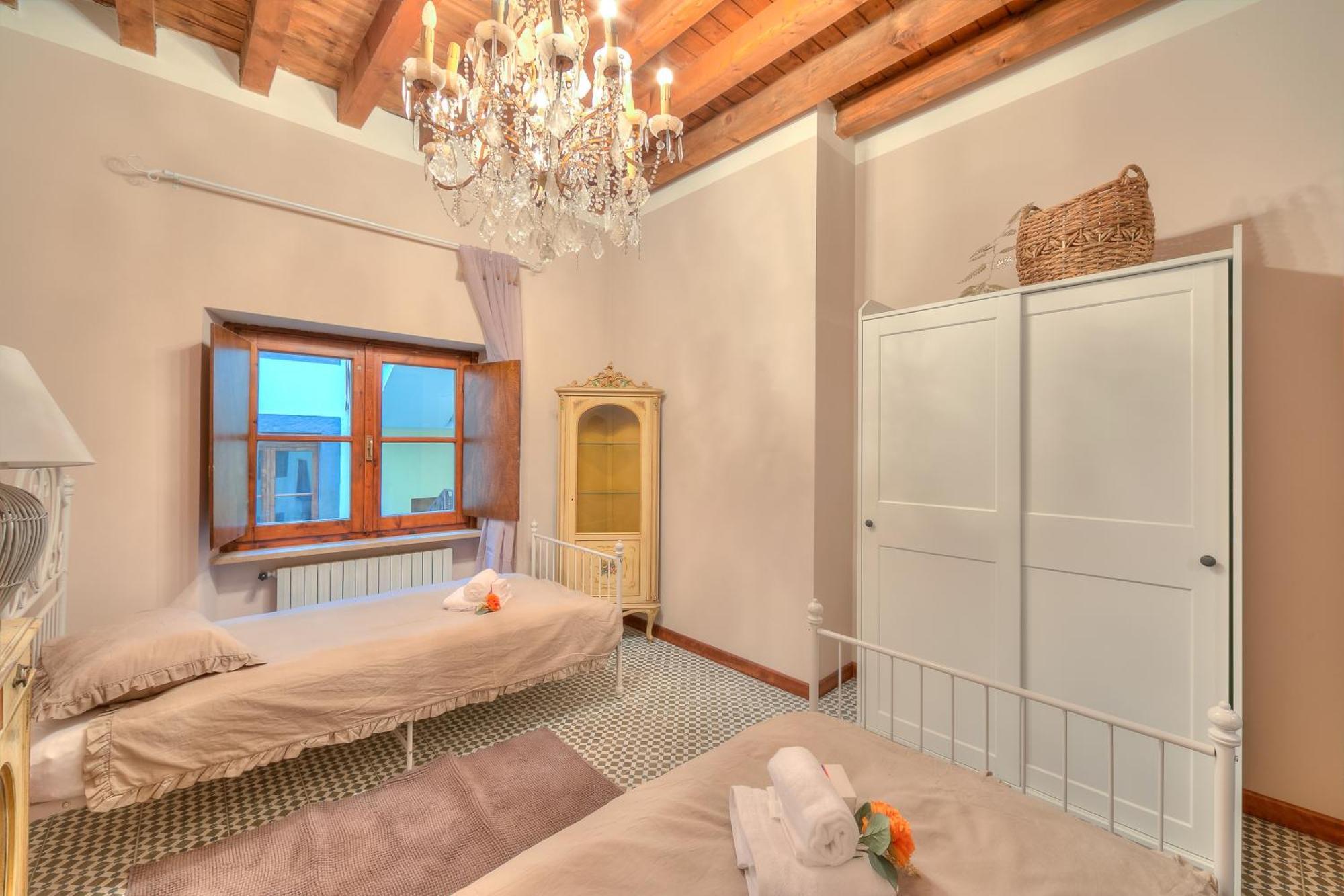 Laetitia Salo-Historic Center Near Lake - Happy Rentals Екстериор снимка