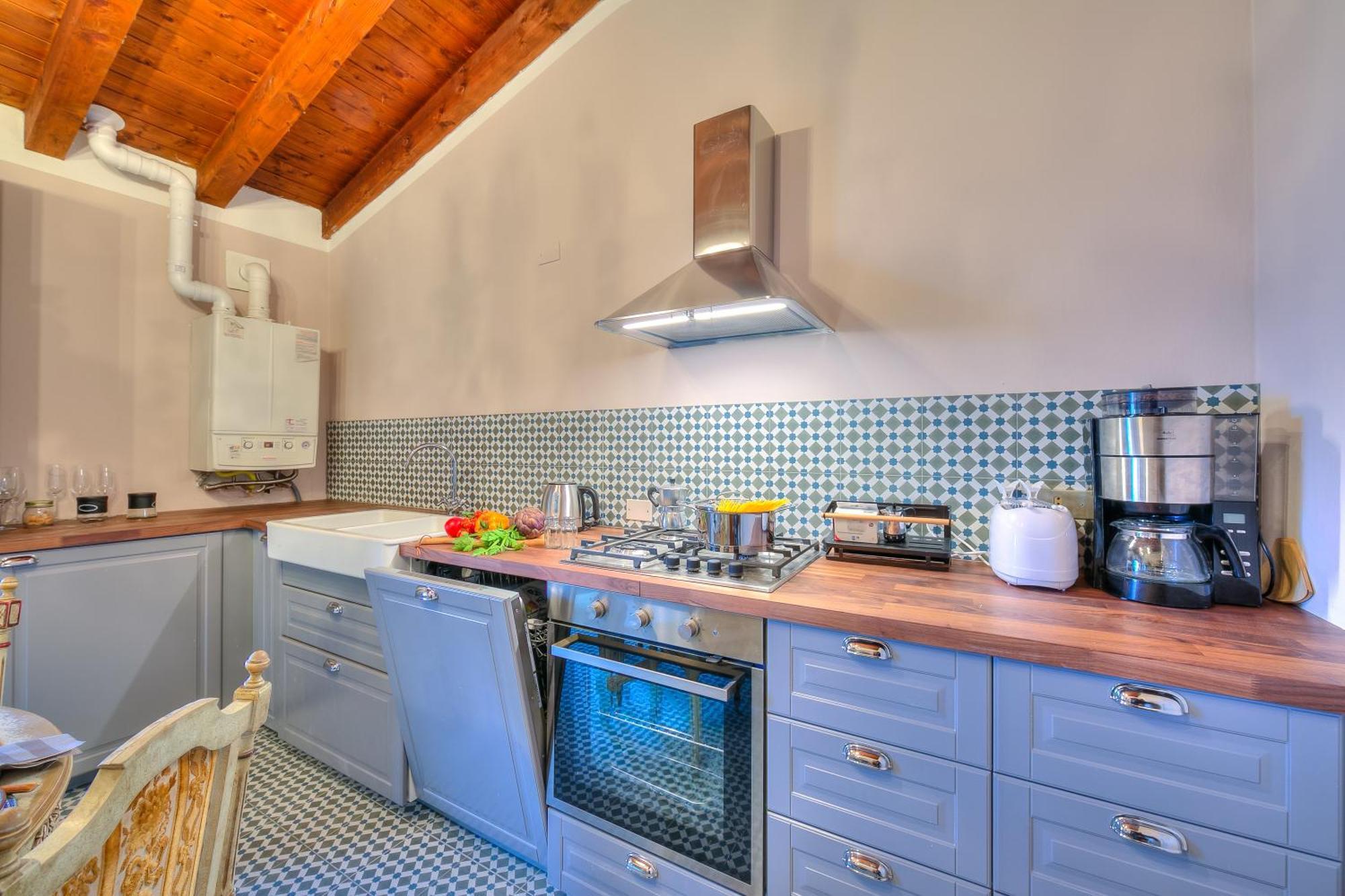 Laetitia Salo-Historic Center Near Lake - Happy Rentals Екстериор снимка