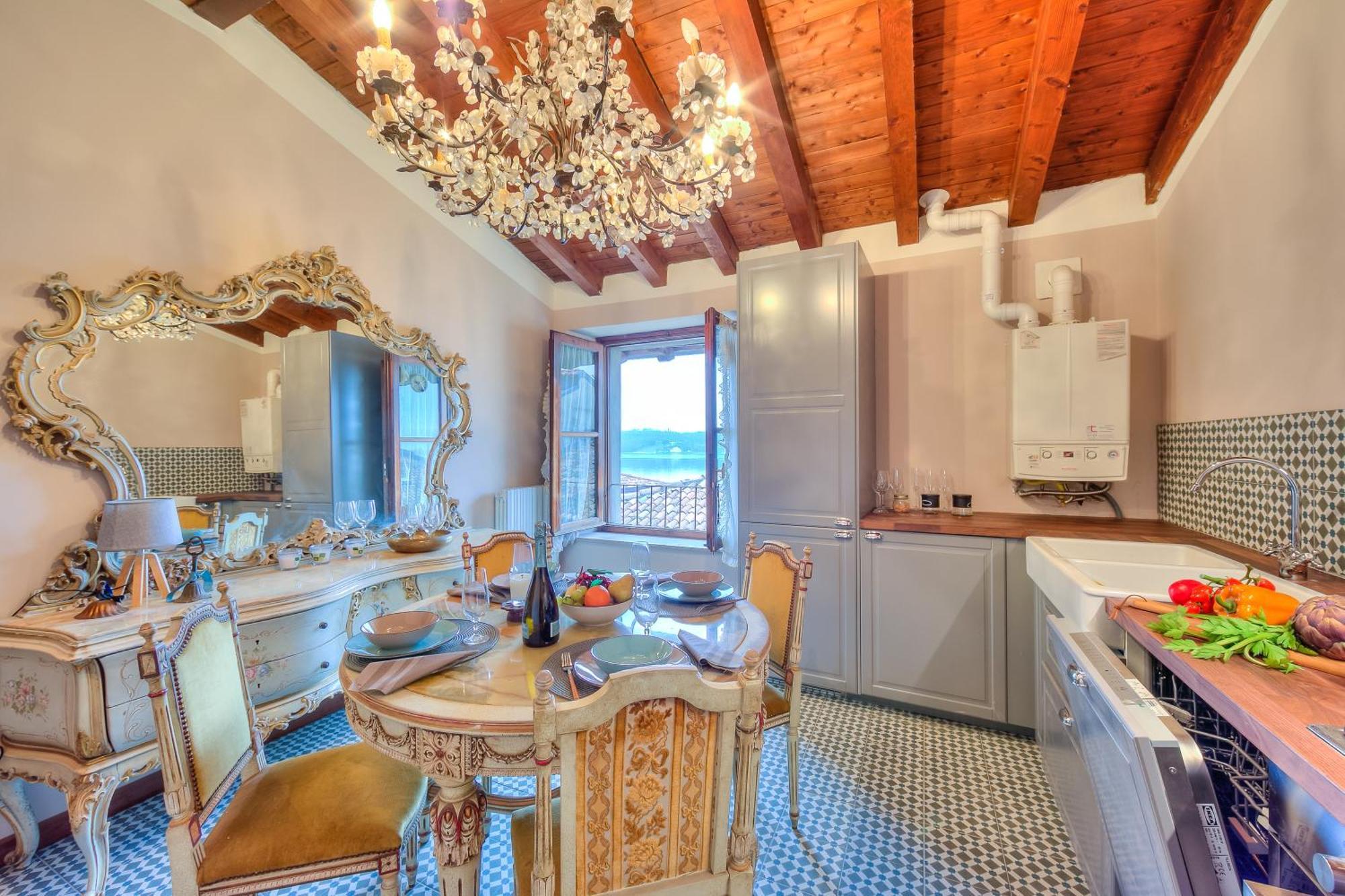 Laetitia Salo-Historic Center Near Lake - Happy Rentals Екстериор снимка